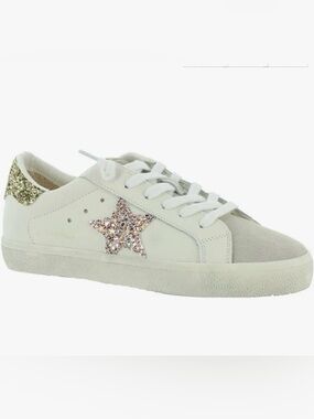 GUC Vintage Havana Cora Sneakera in White Multi  Sz 8.5